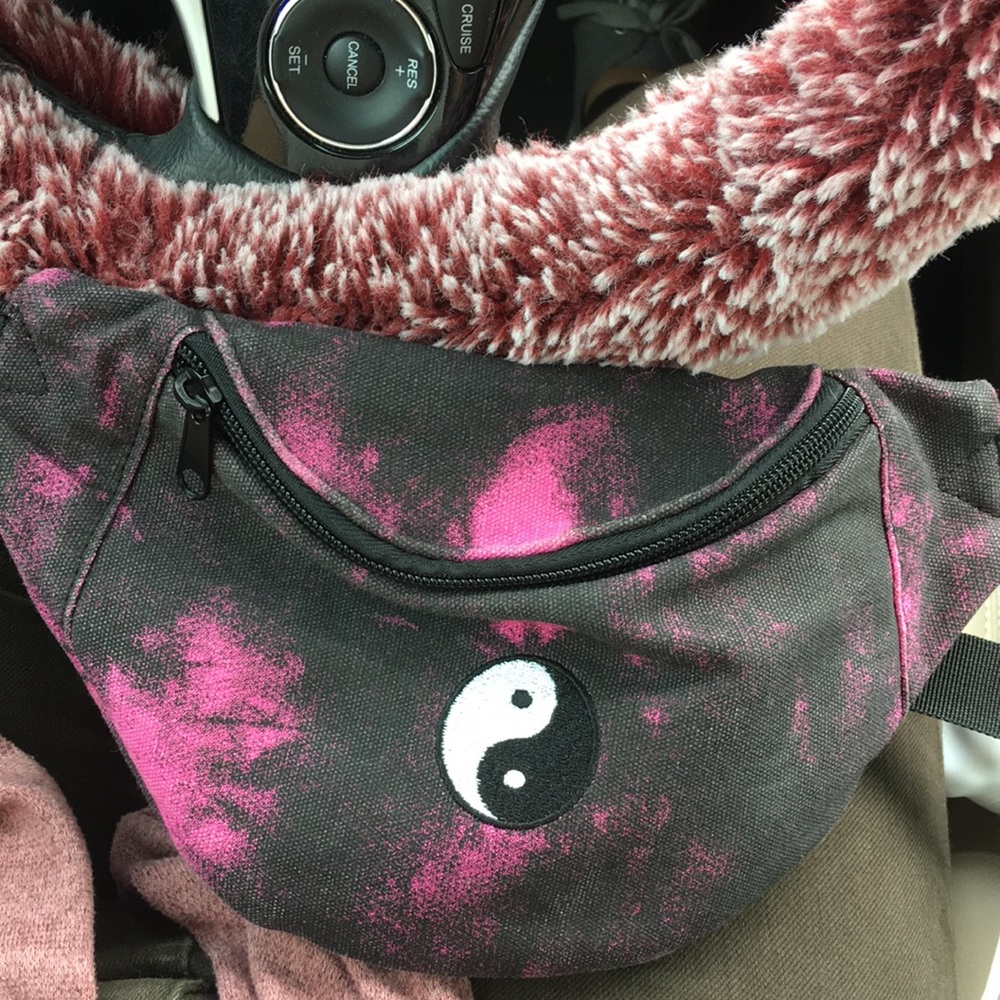 Fanny pack